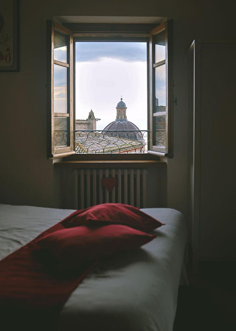 Chiama Ride The Beauty Assisi Apartment ภายนอก รูปภาพ