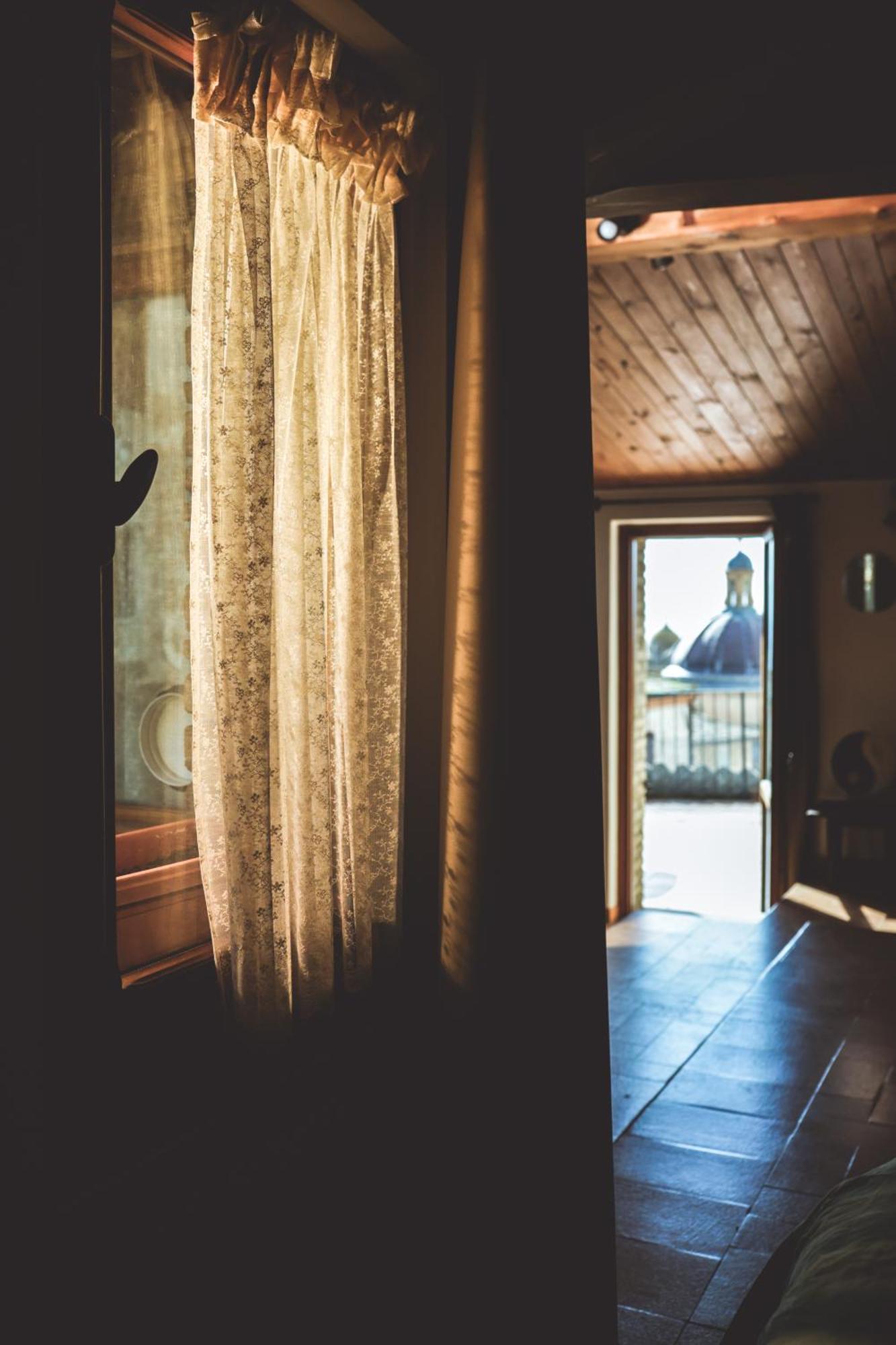 Chiama Ride The Beauty Assisi Apartment ภายนอก รูปภาพ